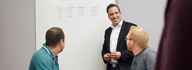 3D-Druck Schulung vor einer Tafel